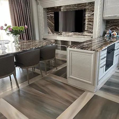 Magic Bay Villa *