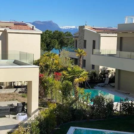 Magic Bay Villa Sirmione