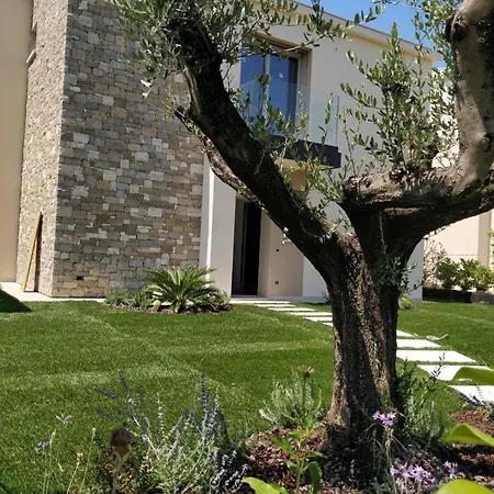 Magic Bay Villa Sirmione